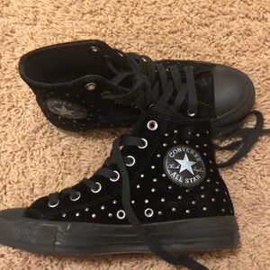 Velvet black converse with studs!!